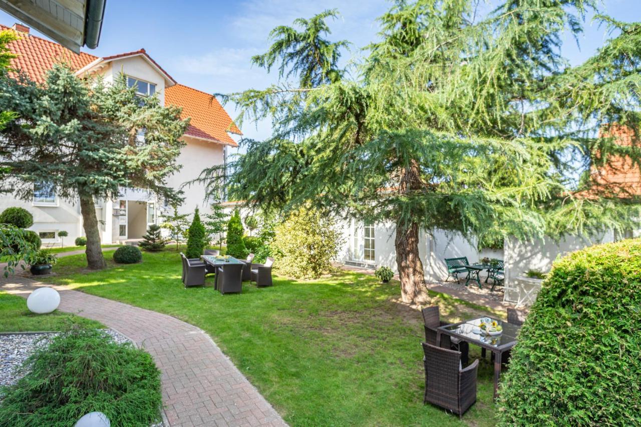 Pension Bergen Берген-ауф-Рюген Экстерьер фото