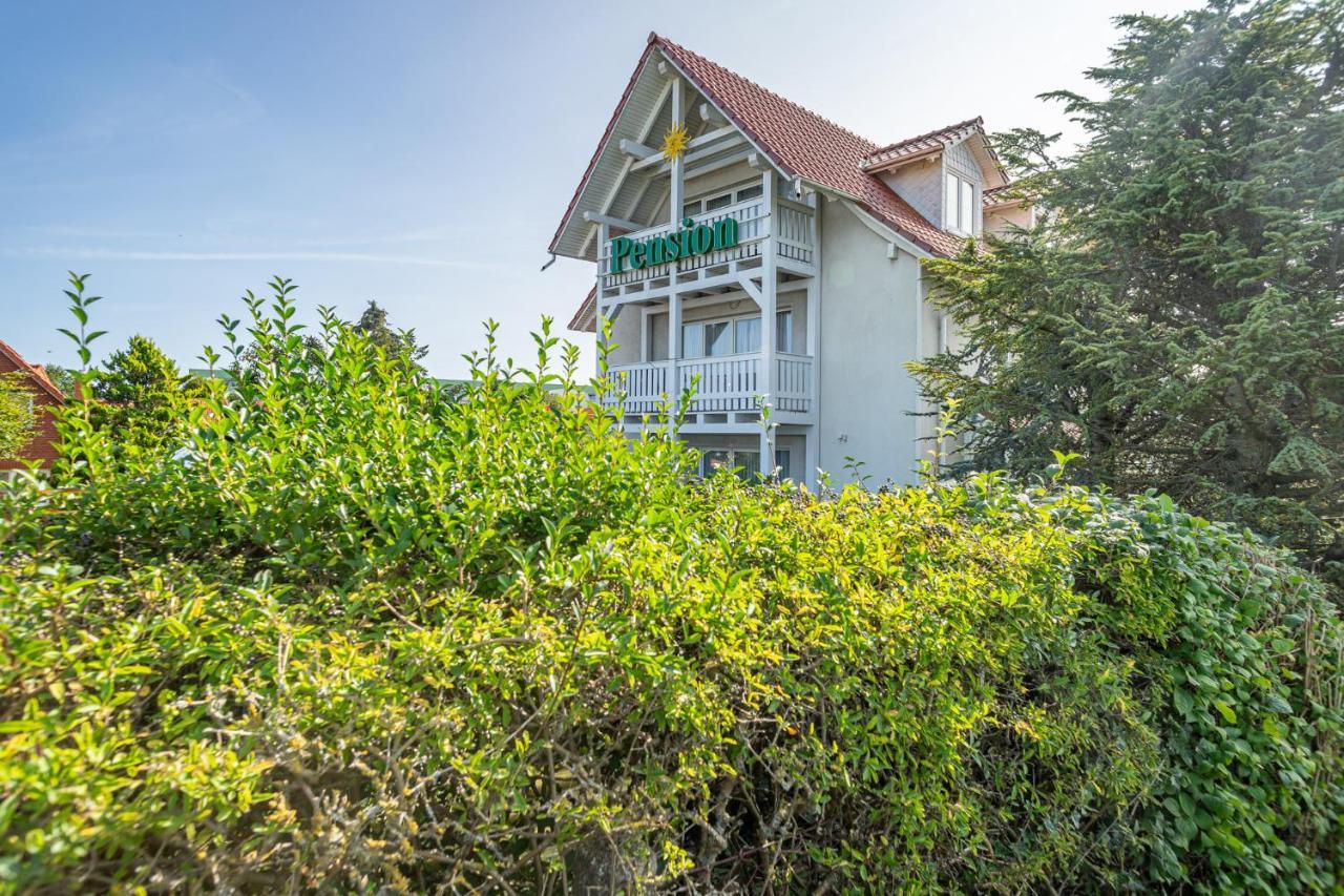 Pension Bergen Берген-ауф-Рюген Экстерьер фото